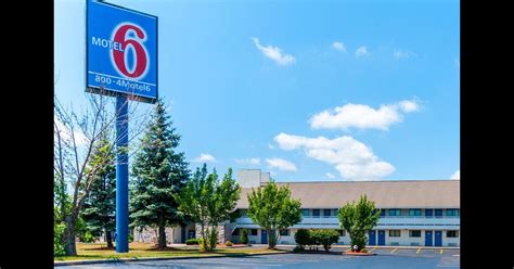 Motel 6 Detroit - Southgate $45 ($̶6̶7̶). Southgate Hotel Deals & Reviews - KAYAK