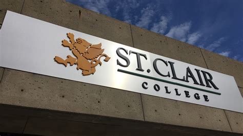 St. Clair College to require vaccines for students living on-campus and playing varsity sports ...