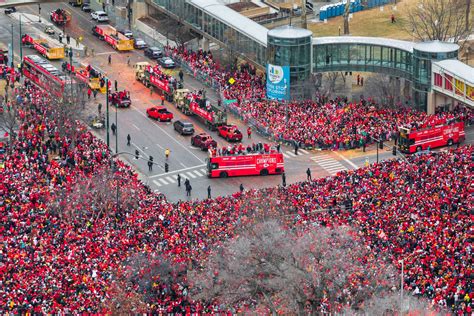 Photos: Chiefs fans converge on downtown KCMO for parade