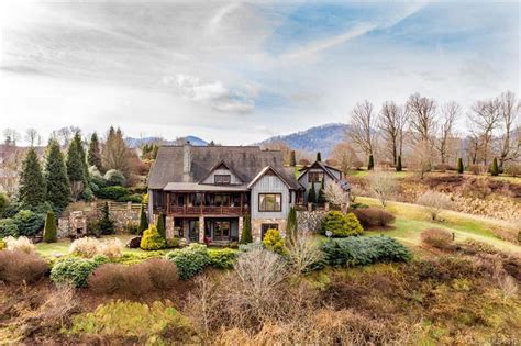 Home of the Week: Mountain Home in Waynesville, NC | Waynesville ...