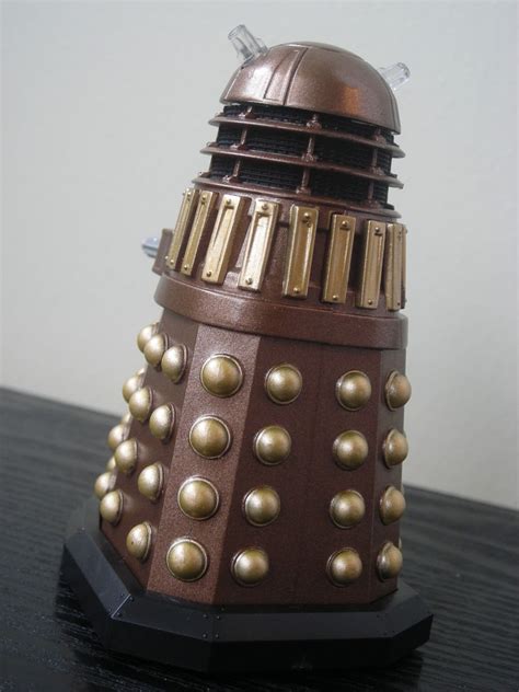 My Shiny Toy Robots: Toybox REVIEW: Doctor Who 3.75" Scale Dalek