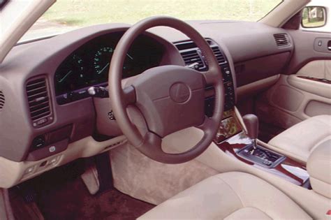 1995-00 Lexus LS 400 | Consumer Guide Auto