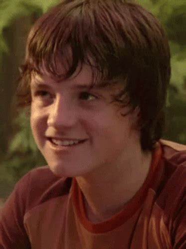 Josh Hutcherson Nod GIF - Josh Hutcherson Nod Smile - Discover & Share GIFs