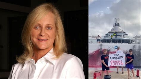 Nancy Walton Laurie net worth: Fortune explored as Walmart heiress' $300 million superyacht is ...