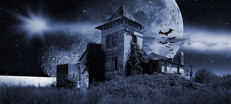 These Five Hauntingly Cool and Creepy Houses are Fit for Halloween! | Berkshire Hathaway ...