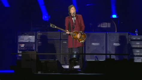 Paul McCartney turned away from Grammy party - ABC7 Chicago