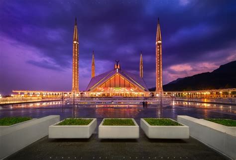 The Shah Faisal Mosque Islamabad - Photorator