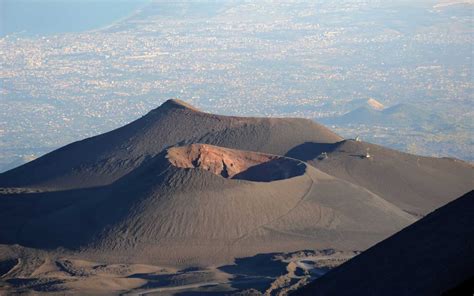 Mount Etna Tour - Italy and Sicily Tour - Go Italy Tours