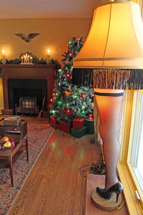 Here's Your Chance to Spend a Couple Days Living in the 'Christmas ...