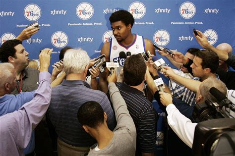 Andrew Bynum injury: Philadelphia 76ers center misses expected return ...