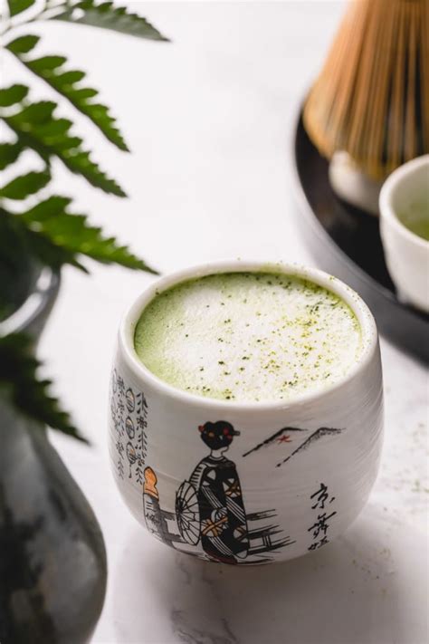 Homemade Matcha Latte Recipe - Sweet & Savory