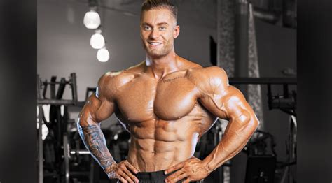 Chris Bumstead: A Bodybuilder’s Workout Routine and Diet Plan - The ...