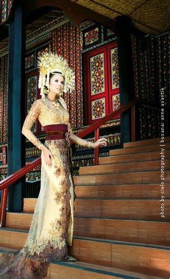 Minang bride | Baju pengantin, Pengantin, Pesta pernikahan