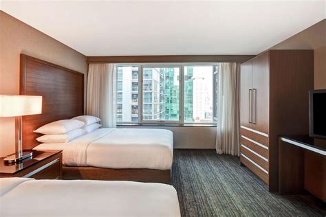 Embassy Suites Chicago Downtown Magnificent Mile Chicago, Illinois, US - Reservations.com