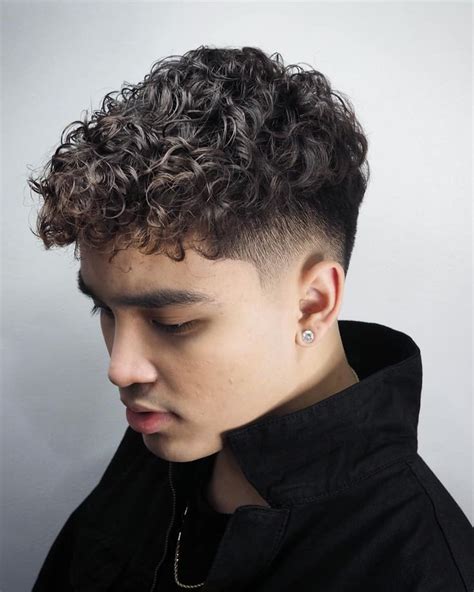 9 Fade Haircut For Curly Hair: Tips, Reviews, And Tutorials – ADDICFASHION