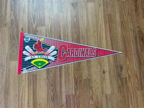 St. Louis Cardinals MLB BASEBALL SUPER VINTAGE 1980s Collectible Felt Pennant! | SidelineSwap