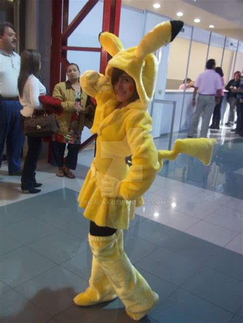 Pikachu Girl Cosplay by BigAlax on DeviantArt