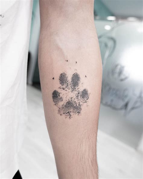 26 Adorable Paw Print Tattoo Ideas for Men & Women in 2023