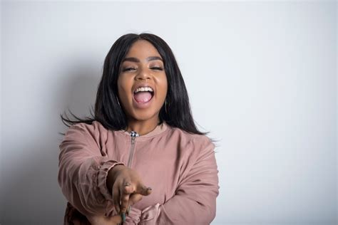 Album Review: Follow Shekhinah’s unique glow on debut album, “Rose Gold ...