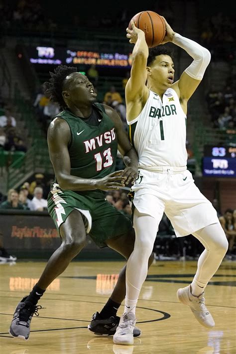 No. 10 Baylor starts hot, runs away from Mississippi Valley State | Reuters