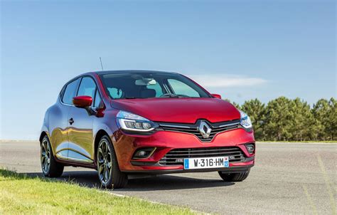 Noul Renault Clio facelift are un preț de start de 10.700 de euro, în România | Auto TestDrive