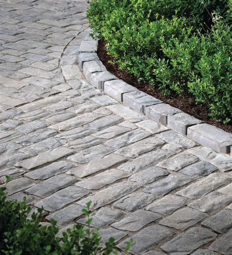 10 Creative Paver Patio Edging Ideas to Enhance Your Outdoor Space - Themtraicay.com