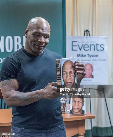 117 Mike Tyson Book Signing For Undisputed Truth Stock Photos, High-Res ...