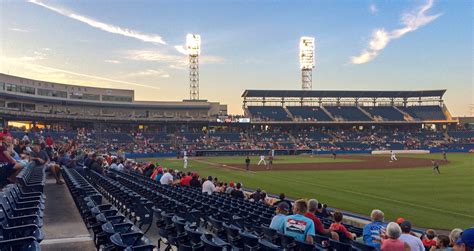 √70以上 norfolk tides stadium food 144285-Norfolk tides stadium restaurant