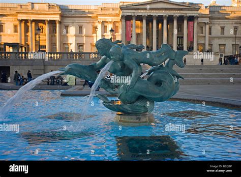 fountains at Trafalgar Square, City of London, UK Stock Photo - Alamy