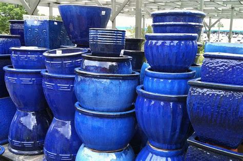 Looking for nice blue planters for the front and back door. | Blue planter, Blue garden, Blue ...