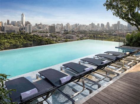 8 BEST Bangkok Hotels With Infinity Pools (All Budgets)