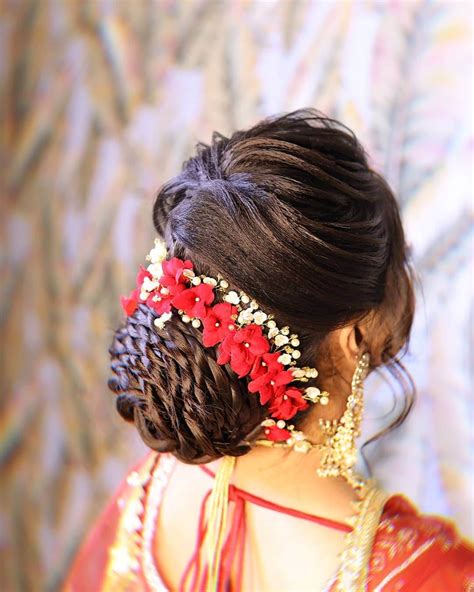 Bun Hairstyles for Saree - Classic Combination Of Saree And Bun - K4 ...