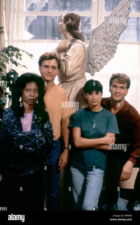 Tony goldwyn ghost film hi-res stock photography and images - Alamy