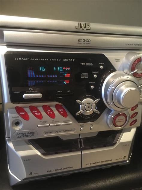 JVC MULTI CD PLAYER, CASSETTE DECK, & RADIO WITH REMOTE Saanich, Victoria