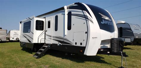 Jayco Eagle Travel Trailer Review | CamperAdvise