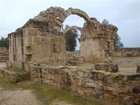 Free old castle ruins Stock Photo - FreeImages.com