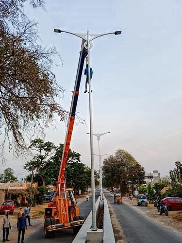 Solar Street Light Installation Services in Hyderabad | ID: 2851033131655