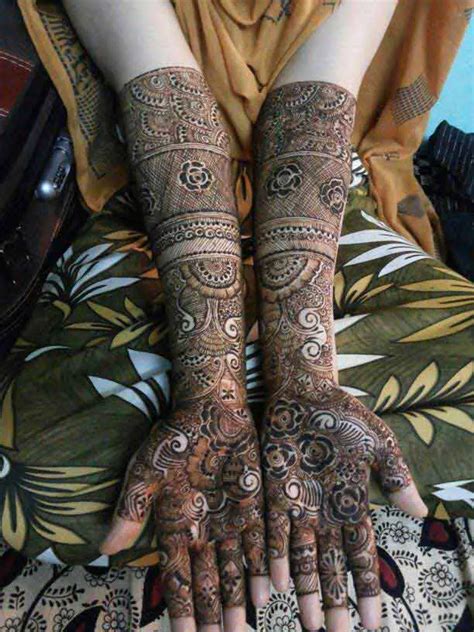 20 Stunning And Beautiful Bangle Mehndi Designs To Inspire You - Beauty Epic