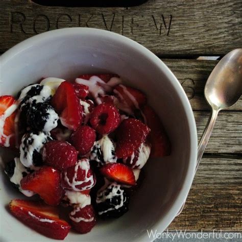 How To Make Homemade Creme Fraiche - WonkyWonderful