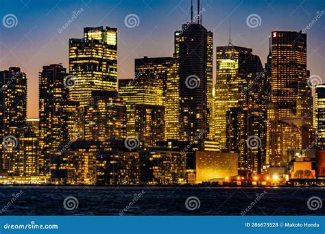 Toronto Night View (Canada) Stock Photo - Image of skyscrapers, rise: 286675528