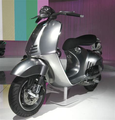 NEW VESPA QUARANTASEI - A CLOSER LOOK | Scooter Scene News | Motor ...