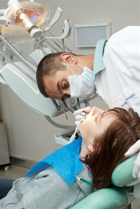 Dentist Making Anesthetic Injection Royalty Free Stock Photo - Image: 14664805