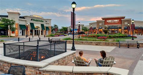 The Promenade Shops at Saucon Valley – Center Valley, Pennsylvania ...