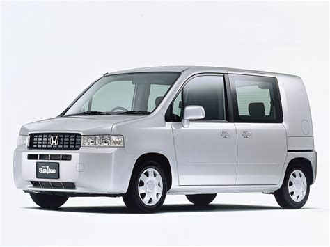 Honda Global | September 18 , 2002 "Honda Releases the "Mobilio Spike ...