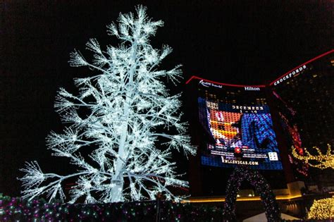 Las Vegas Christmas Lights Around Town - OnTheStrip.com