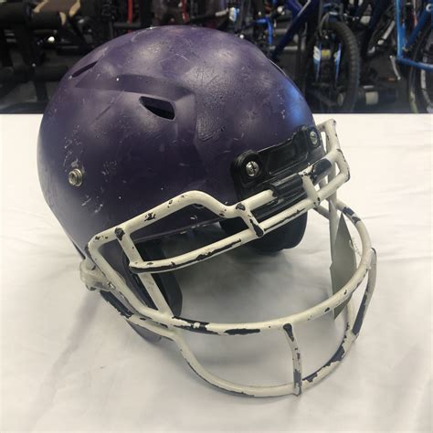 Schutt Youth Vengeance Large Purple Football Helmet | SidelineSwap