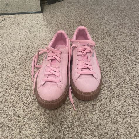 Puma Women's Pink Trainers | Depop