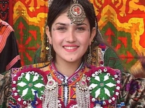 Pashtun women Live Stream - YouTube