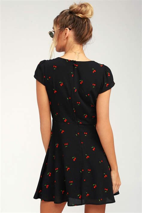 Best Day Ever Black Cherry Print Skater Dress in 2021 | Flower dresses casual, Cute dresses ...