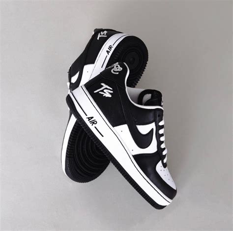 Air Force 1 Terror Squad, Men's Fashion, Footwear, Sneakers on Carousell